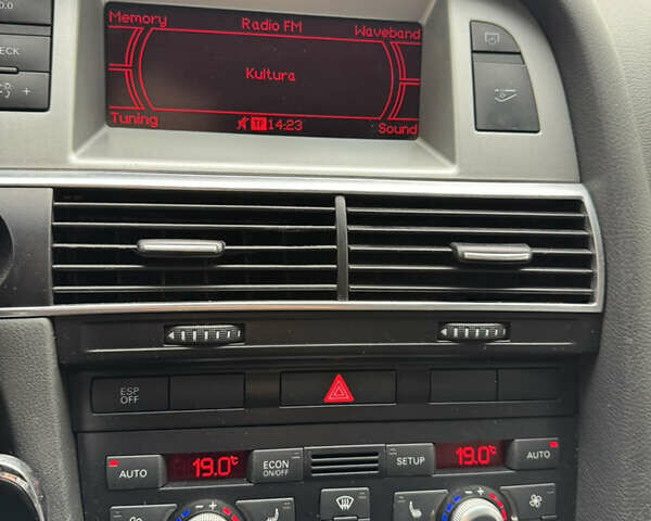 Сірий Ауді А6, об'ємом двигуна 1.97 л та пробігом 313 тис. км за 9300 $, фото 7 на Automoto.ua