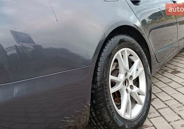 Сірий Ауді А6, об'ємом двигуна 2 л та пробігом 275 тис. км за 6250 $, фото 24 на Automoto.ua