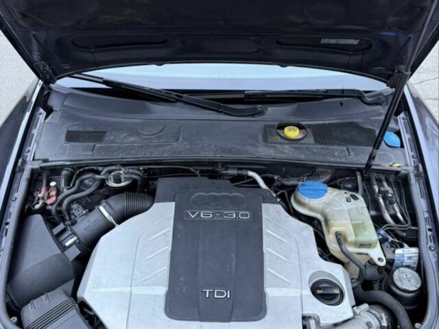 Серый Ауди А6, объемом двигателя 3 л и пробегом 360 тыс. км за 4690 $, фото 7 на Automoto.ua