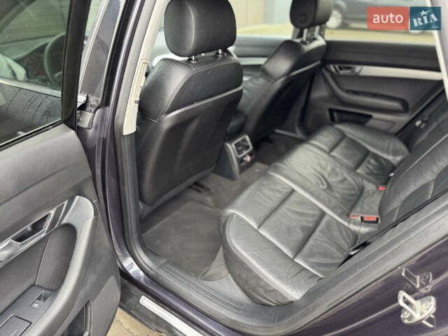 Сірий Ауді А6, об'ємом двигуна 2.7 л та пробігом 281 тис. км за 3900 $, фото 13 на Automoto.ua