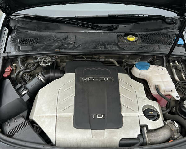 Серый Ауди А6, объемом двигателя 2.97 л и пробегом 390 тыс. км за 12000 $, фото 32 на Automoto.ua