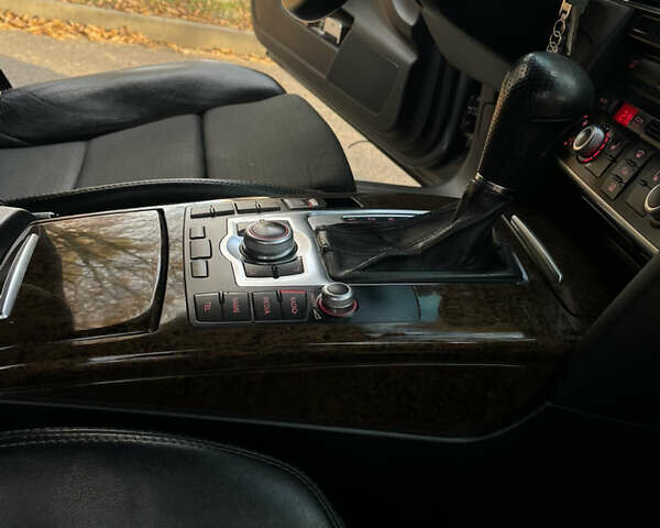 Серый Ауди А6, объемом двигателя 2.7 л и пробегом 308 тыс. км за 9100 $, фото 119 на Automoto.ua