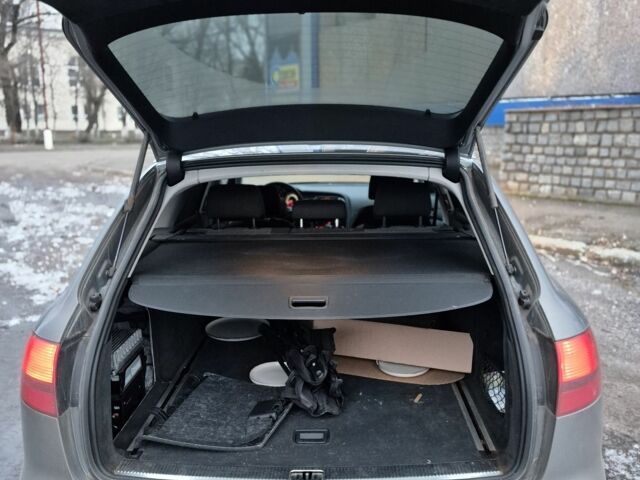 Серый Ауди А6, объемом двигателя 3 л и пробегом 377 тыс. км за 4500 $, фото 5 на Automoto.ua