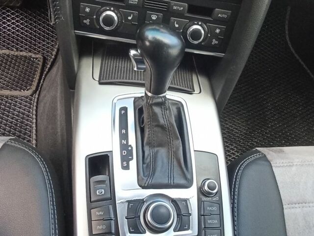 Серый Ауди А6, объемом двигателя 0 л и пробегом 294 тыс. км за 9499 $, фото 14 на Automoto.ua