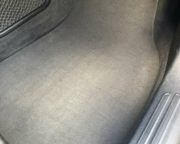 Серый Ауди А6, объемом двигателя 3 л и пробегом 308 тыс. км за 13990 $, фото 35 на Automoto.ua