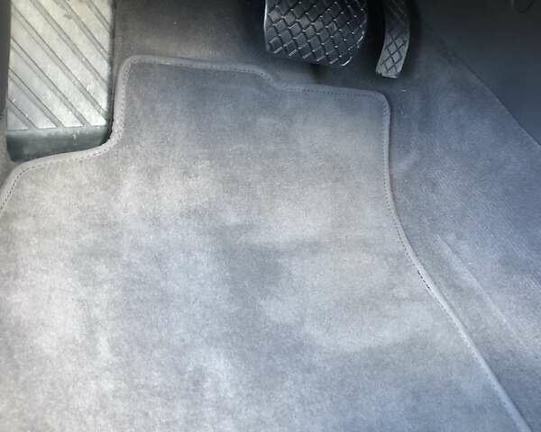 Серый Ауди А6, объемом двигателя 3 л и пробегом 308 тыс. км за 13990 $, фото 36 на Automoto.ua