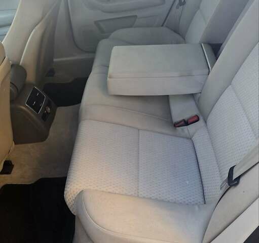 Сірий Ауді А6, об'ємом двигуна 2 л та пробігом 290 тис. км за 8990 $, фото 19 на Automoto.ua