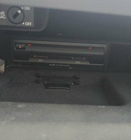 Сірий Ауді А6, об'ємом двигуна 2 л та пробігом 290 тис. км за 8990 $, фото 23 на Automoto.ua