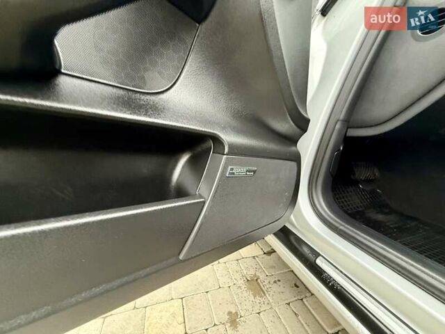 Серый Ауди А6, объемом двигателя 3 л и пробегом 228 тыс. км за 8800 $, фото 47 на Automoto.ua