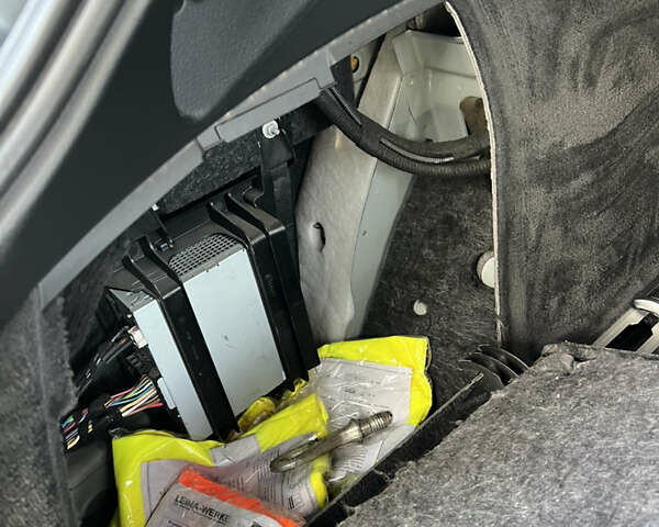 Сірий Ауді А6, об'ємом двигуна 3 л та пробігом 212 тис. км за 11999 $, фото 38 на Automoto.ua