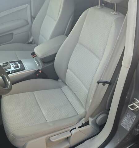 Ауді А6 2009 у Виноградове на Automoto.ua Сірий Ауді А6, об'ємом двигуна 2 л та пробігом 290 тис. км за 9500 $, фото 9 на Automoto.ua