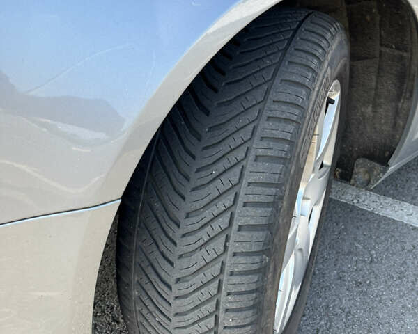 Серый Ауди А6, объемом двигателя 2 л и пробегом 314 тыс. км за 10500 $, фото 31 на Automoto.ua