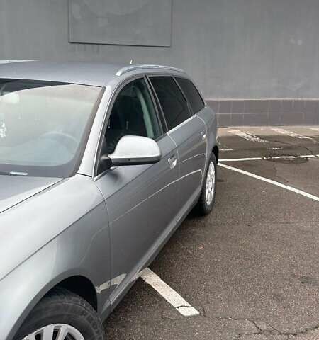 Серый Ауди А6, объемом двигателя 2 л и пробегом 304 тыс. км за 10000 $, фото 2 на Automoto.ua