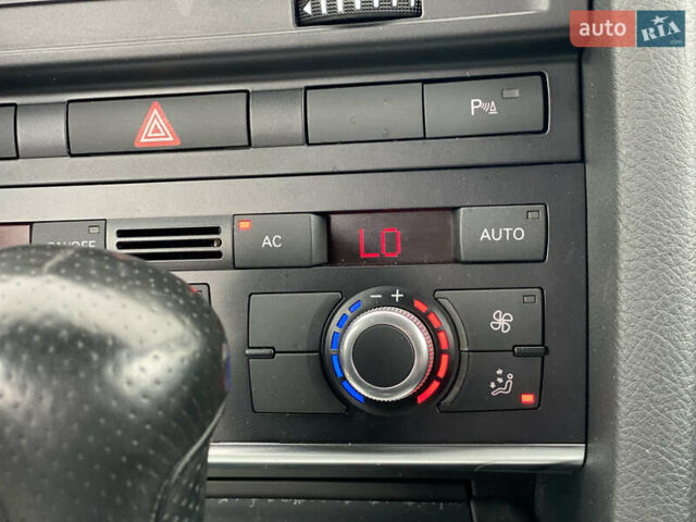 Сірий Ауді А6, об'ємом двигуна 1.98 л та пробігом 206 тис. км за 9999 $, фото 38 на Automoto.ua