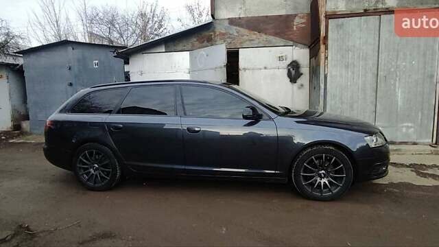 Серый Ауди А6, объемом двигателя 2.7 л и пробегом 301 тыс. км за 12999 $, фото 3 на Automoto.ua