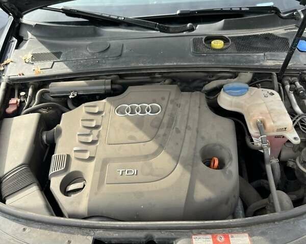 Серый Ауди А6, объемом двигателя 2 л и пробегом 245 тыс. км за 9900 $, фото 3 на Automoto.ua