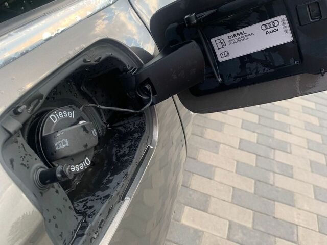 Сірий Ауді А6, об'ємом двигуна 2 л та пробігом 293 тис. км за 13333 $, фото 6 на Automoto.ua
