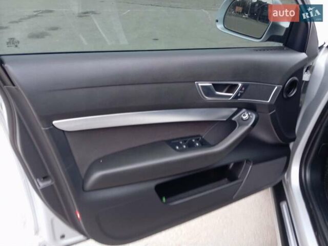 Сірий Ауді А6, об'ємом двигуна 2.7 л та пробігом 260 тис. км за 10900 $, фото 12 на Automoto.ua