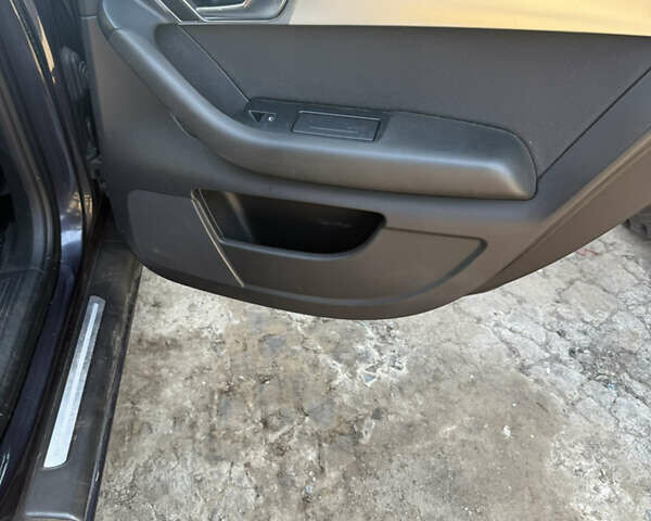 Ауди А6 2011 в Полтаве на Automoto.ua Серый Ауди А6, объемом двигателя 1.97 л и пробегом 276 тыс. км за 10000 $, фото 15 на Automoto.ua