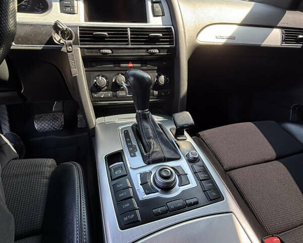 Сірий Ауді А6, об'ємом двигуна 3 л та пробігом 320 тис. км за 12800 $, фото 15 на Automoto.ua
