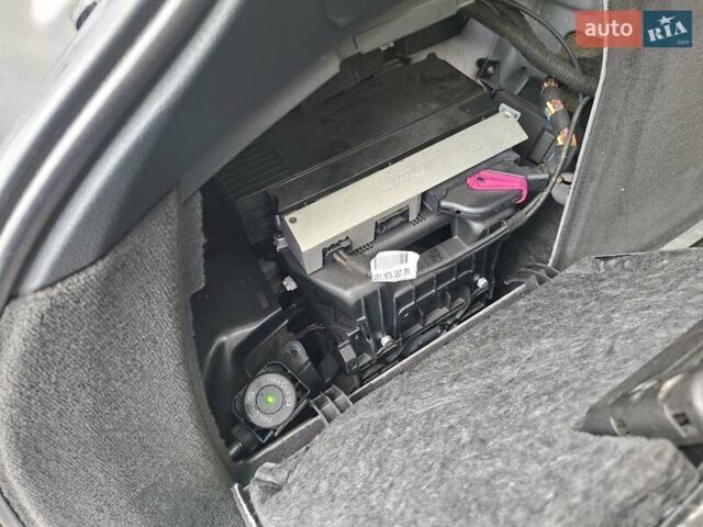 Сірий Ауді А6, об'ємом двигуна 3 л та пробігом 352 тис. км за 13500 $, фото 29 на Automoto.ua