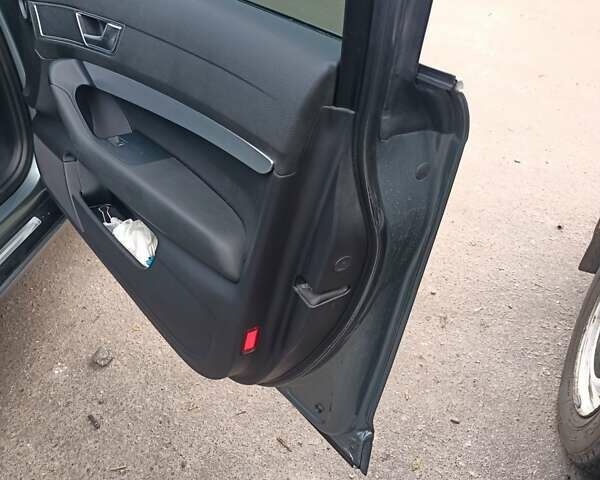 Серый Ауди А6, объемом двигателя 2.8 л и пробегом 356 тыс. км за 9500 $, фото 4 на Automoto.ua