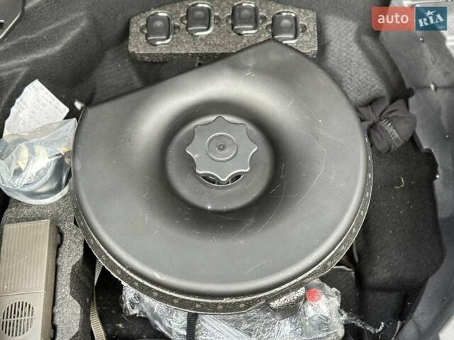 Сірий Ауді А6, об'ємом двигуна 2 л та пробігом 327 тис. км за 13800 $, фото 109 на Automoto.ua