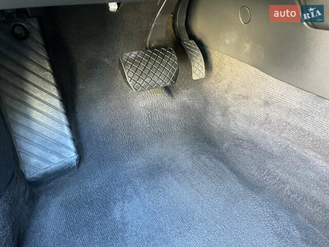 Сірий Ауді А6, об'ємом двигуна 3 л та пробігом 173 тис. км за 12900 $, фото 7 на Automoto.ua