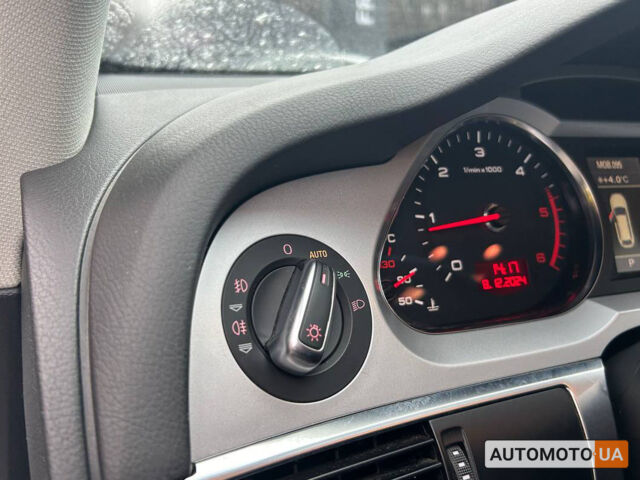 Сірий Ауді А6, об'ємом двигуна 2.7 л та пробігом 251 тис. км за 12600 $, фото 10 на Automoto.ua