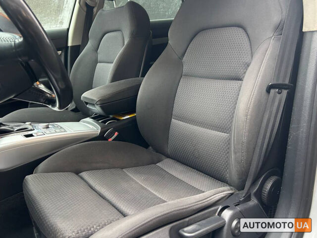 Сірий Ауді А6, об'ємом двигуна 2.7 л та пробігом 251 тис. км за 12600 $, фото 7 на Automoto.ua