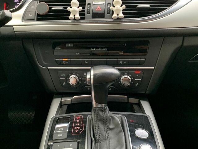 Сірий Ауді А6, об'ємом двигуна 2 л та пробігом 293 тис. км за 13333 $, фото 19 на Automoto.ua
