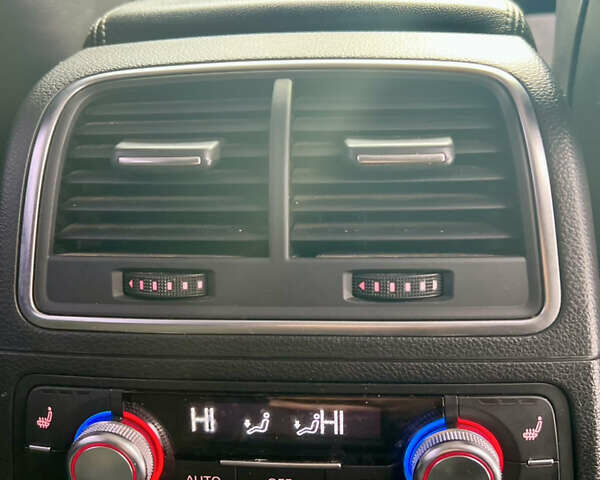 Серый Ауди А6, объемом двигателя 0 л и пробегом 263 тыс. км за 13550 $, фото 2 на Automoto.ua