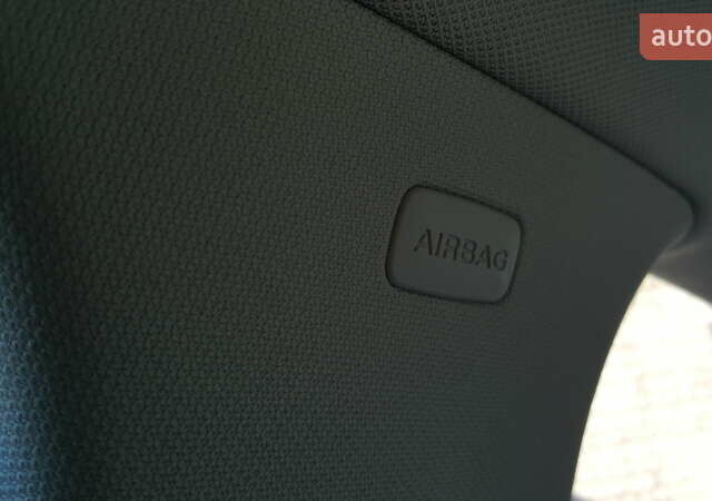 Серый Ауди А6, объемом двигателя 3 л и пробегом 282 тыс. км за 14375 $, фото 45 на Automoto.ua