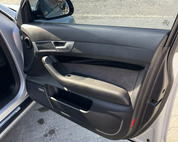 Сірий Ауді А6, об'ємом двигуна 2.7 л та пробігом 286 тис. км за 11600 $, фото 29 на Automoto.ua