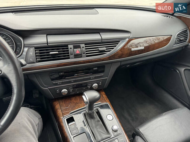 Сірий Ауді А6, об'ємом двигуна 3 л та пробігом 262 тис. км за 17950 $, фото 55 на Automoto.ua