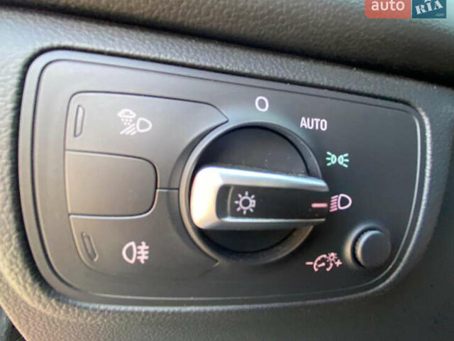 Сірий Ауді А6, об'ємом двигуна 3 л та пробігом 234 тис. км за 17900 $, фото 9 на Automoto.ua