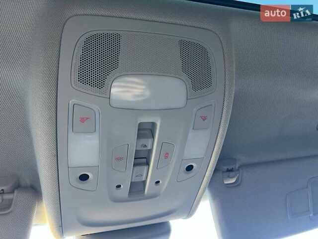 Серый Ауди А6, объемом двигателя 2.97 л и пробегом 291 тыс. км за 18900 $, фото 16 на Automoto.ua