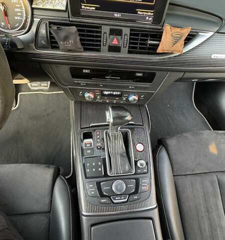 Ауді А6 2012 у Дніпро (Дніпропетровську) на Automoto.ua Сірий Ауді А6, об'ємом двигуна 3 л та пробігом 286 тис. км за 19900 $, фото 29 на Automoto.ua