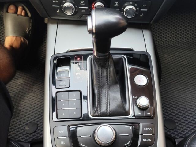 Серый Ауди А6, объемом двигателя 2 л и пробегом 281 тыс. км за 12755 $, фото 17 на Automoto.ua