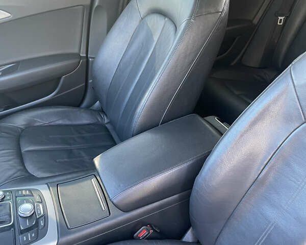 Сірий Ауді А6, об'ємом двигуна 2 л та пробігом 250 тис. км за 12700 $, фото 17 на Automoto.ua