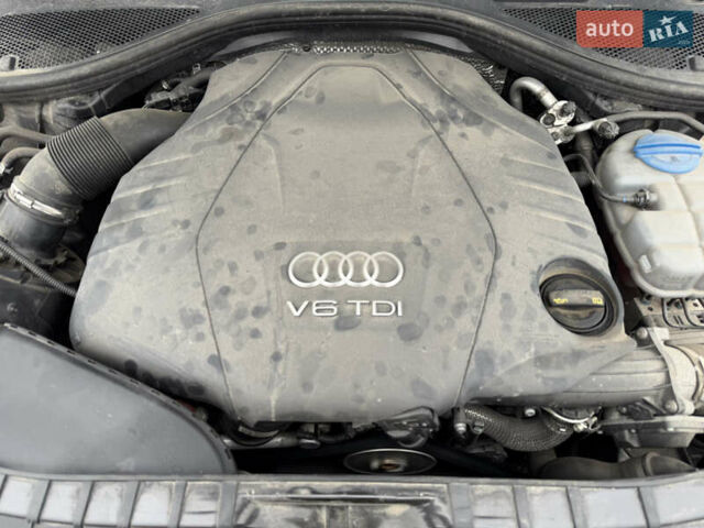 Сірий Ауді А6, об'ємом двигуна 3 л та пробігом 225 тис. км за 15999 $, фото 79 на Automoto.ua