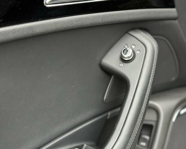 Серый Ауди А6, объемом двигателя 3 л и пробегом 227 тыс. км за 22700 $, фото 33 на Automoto.ua