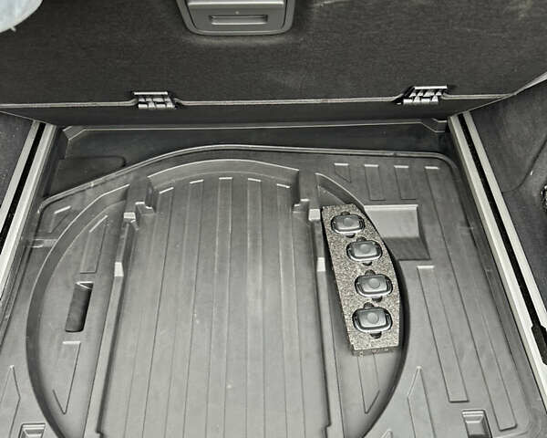 Сірий Ауді А6, об'ємом двигуна 2 л та пробігом 289 тис. км за 16800 $, фото 30 на Automoto.ua