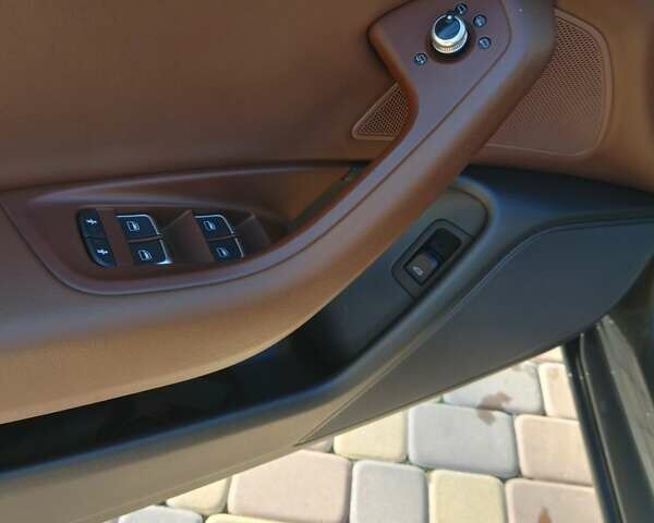 Сірий Ауді А6, об'ємом двигуна 2 л та пробігом 275 тис. км за 17300 $, фото 24 на Automoto.ua