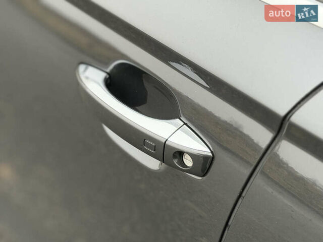 Сірий Ауді А6, об'ємом двигуна 3 л та пробігом 225 тис. км за 15999 $, фото 7 на Automoto.ua