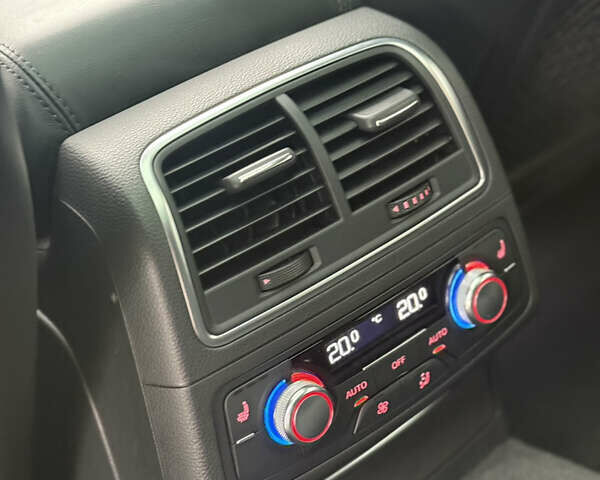 Серый Ауди А6, объемом двигателя 3 л и пробегом 227 тыс. км за 22700 $, фото 54 на Automoto.ua