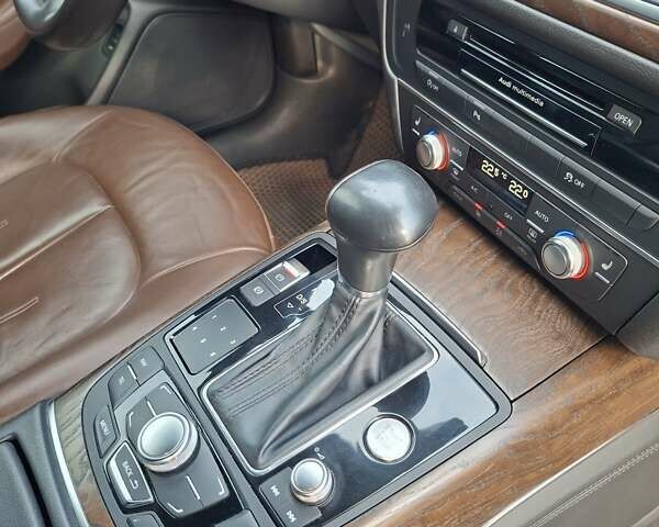 Сірий Ауді А6, об'ємом двигуна 2.97 л та пробігом 260 тис. км за 20800 $, фото 33 на Automoto.ua