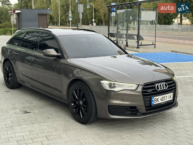 Серый Ауди А6, объемом двигателя 3 л и пробегом 255 тыс. км за 16700 $, фото 5 на Automoto.ua
