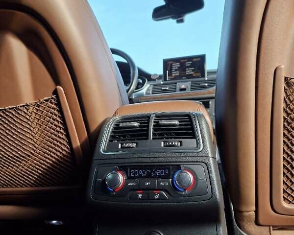 Сірий Ауді А6, об'ємом двигуна 2.97 л та пробігом 260 тис. км за 20800 $, фото 4 на Automoto.ua