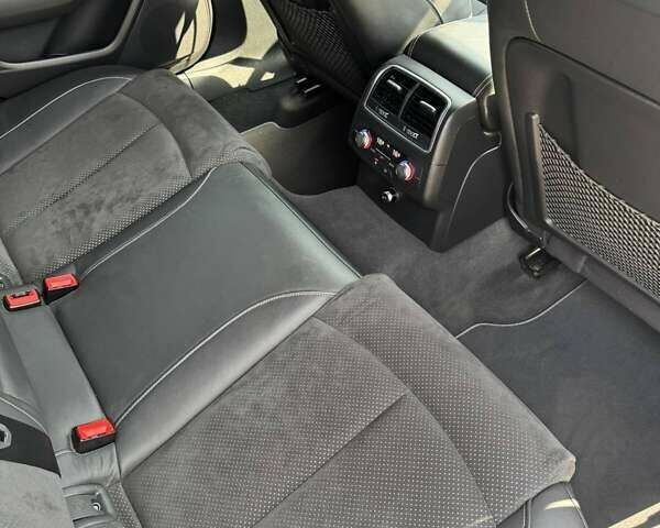 Сірий Ауді А6, об'ємом двигуна 1.97 л та пробігом 187 тис. км за 25000 $, фото 18 на Automoto.ua